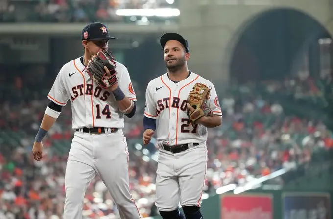 Astros quedan eliminados de la postemporada tras caer ante los Medias Blancas