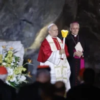 El papa expresa a las víctimas de abusos francesas su compromiso «para que jamás se repita»