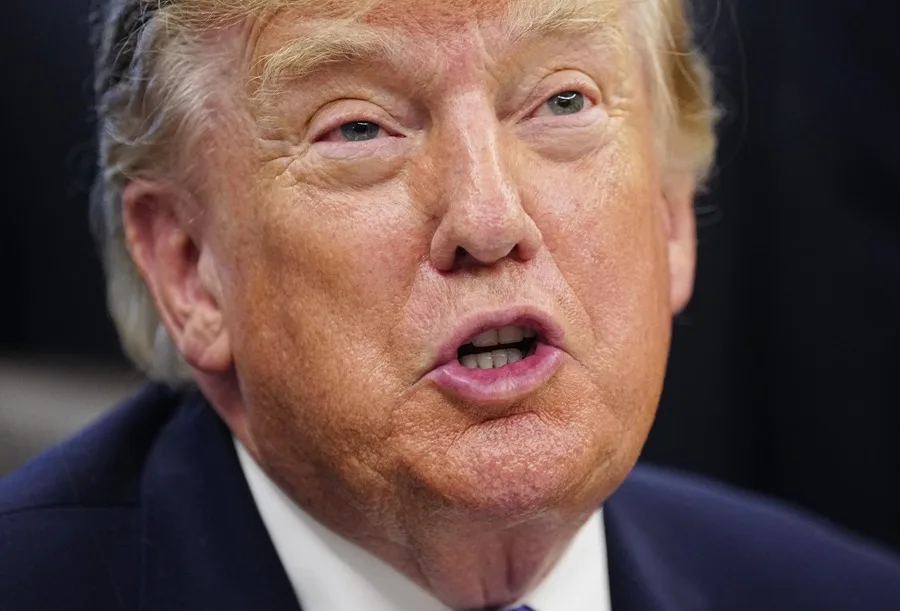 Trump anuncia en Iowa la mayor planta siderúrgica de EE.UU. por 15.000 millones de dólares