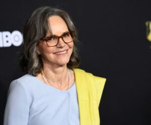 Sally Field logra un hito como la más longeva en ganar Emmy a mejor actriz en una película