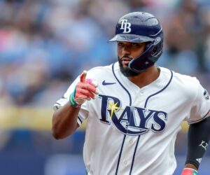 Junior Caminero conecta su jonrón 40 y los Rays aseguran su pase a los playoffs