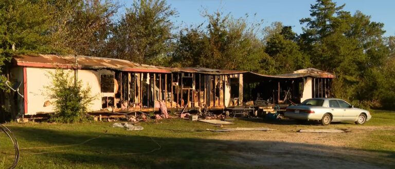 Tres niños murieron en un incendio en una vivienda de Texas mientras otros dos ocupantes luchan por sobrevivir