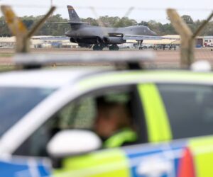Detuvieron en Londres a un británico-iraní por el supuesto plan terrorista cerca de la base aérea de Fairford