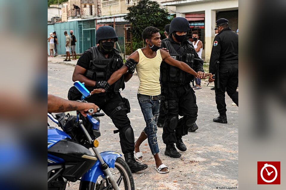 Cuba registra 1,372 prisioneros políticos, incluidos 40 menores de edad