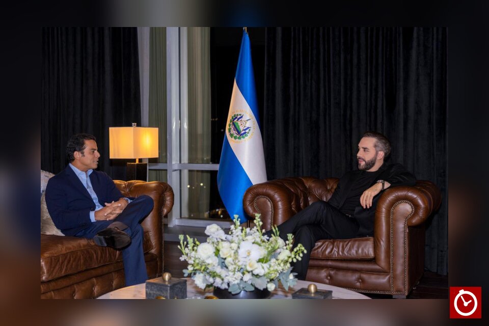 Saymon Díaz visita a Bukele para conversar sobre el nuevo Estadio Nacional de El Salvador