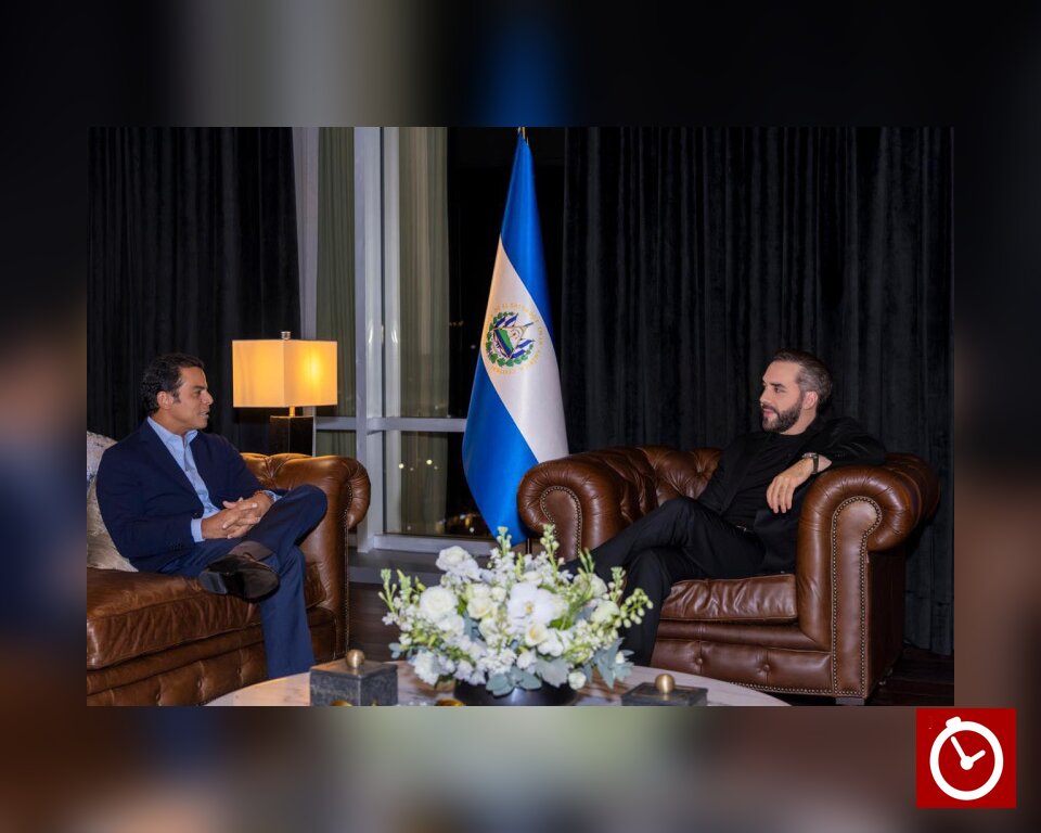 Saymon Díaz visita a Bukele para conversar sobre el nuevo Estadio Nacional de El Salvador