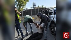 Dominicano herido por agente del ICE en Nueva York sigue detenido con una presunta bala alojada en el cuello