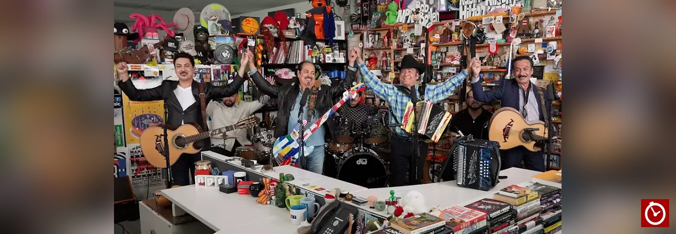 "Somos más americanos que todititos los gringos": Los Tigres del Norte llevan mensaje migrante a Tiny Desk