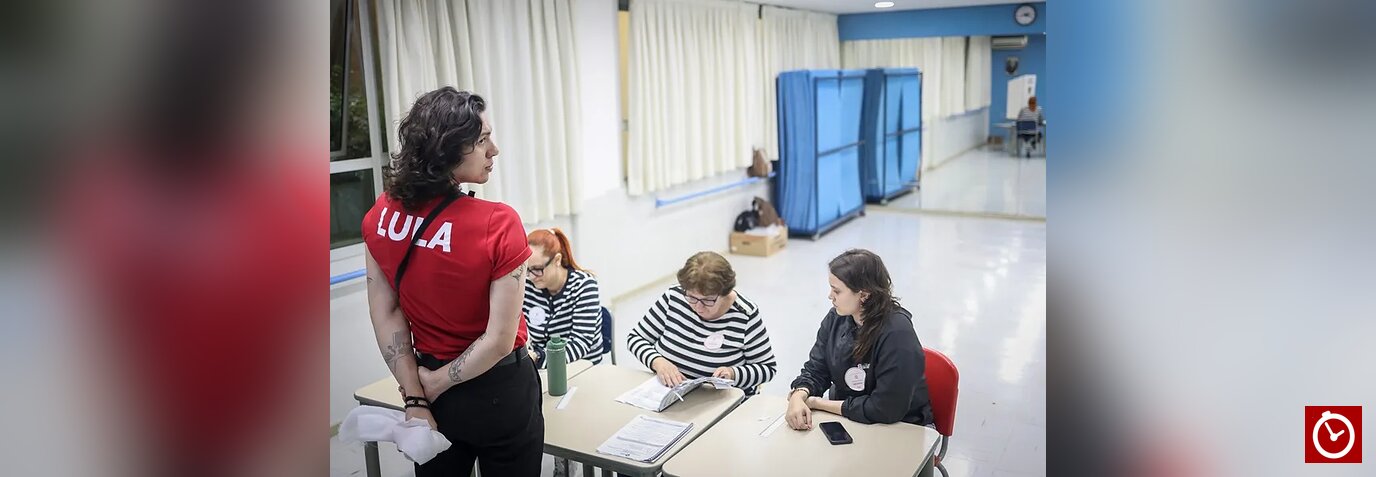 Confusión electoral en Brasil tras ampliación de dos horas de la votación presidencial
