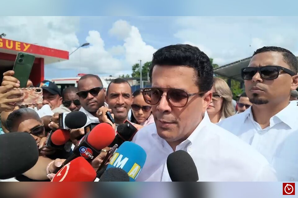 Collado responde a Chú Vásquez: “No me voy a desconcentrar de ser ministro de Turismo”