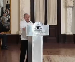 Ellis Pérez recibe reconocimiento como Adulto Mayor del Año