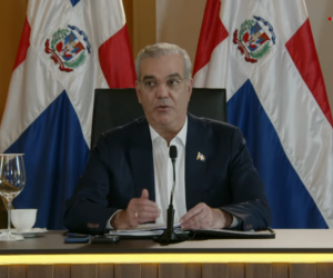 Abinader destaca avances en viviendas y asegura que supera en 15 % la meta prometida