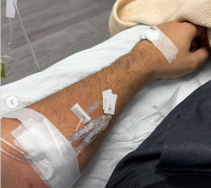 Omar Fernández es ingresado por agotamiento y llama a prestar atención a las señales del cuerpo