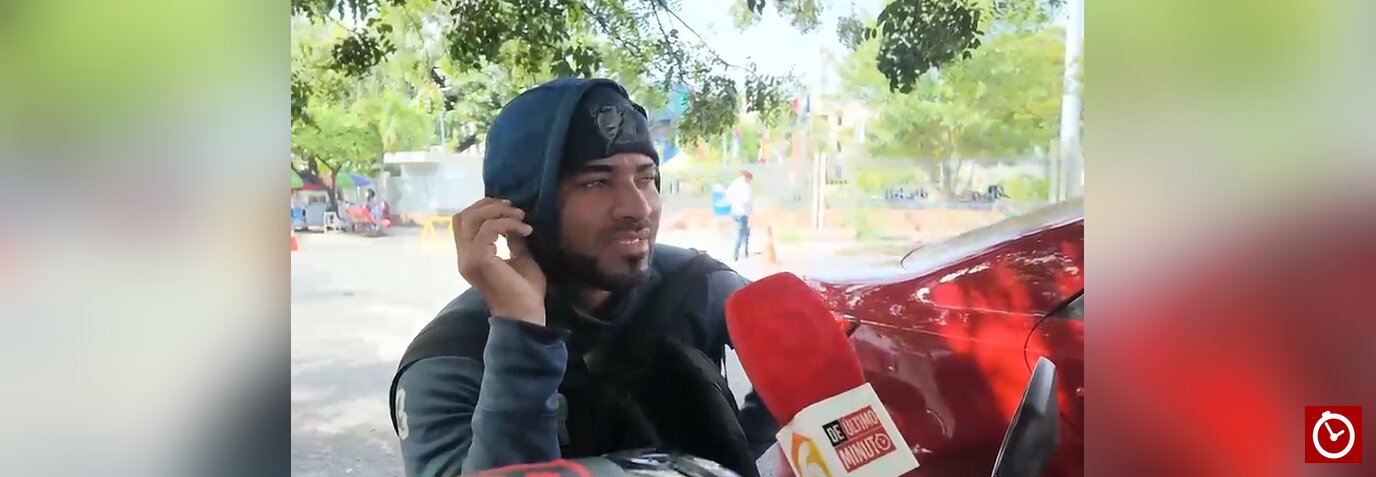 La lluvia en Santo Domingo provoca retrasos y tapones, mientras motoristas reportan ingresos de hasta RD$1,600 durante la mañana.