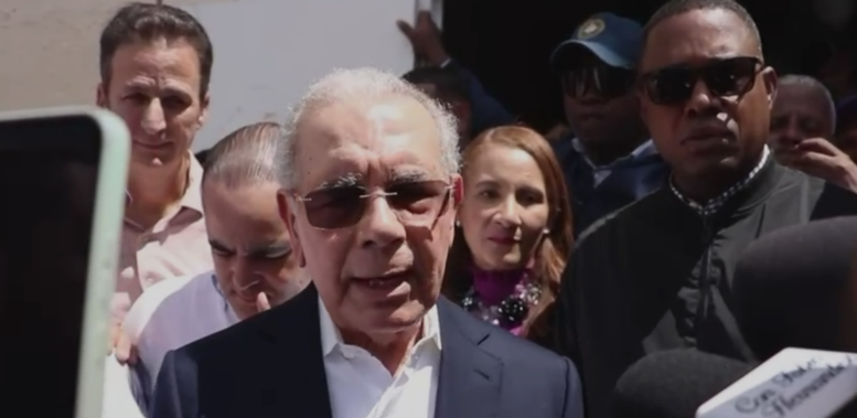 Danilo Medina tilda de “populista y demagógico” decreto sobre el arroz