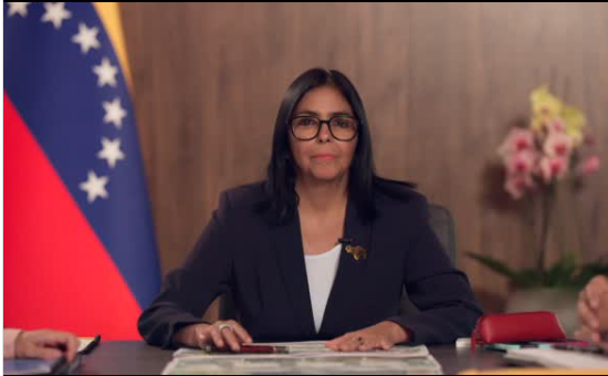 Delcy Rodríguez: “Este gobierno sigue presente, trabajando y acompañando a las familias venezolanas”