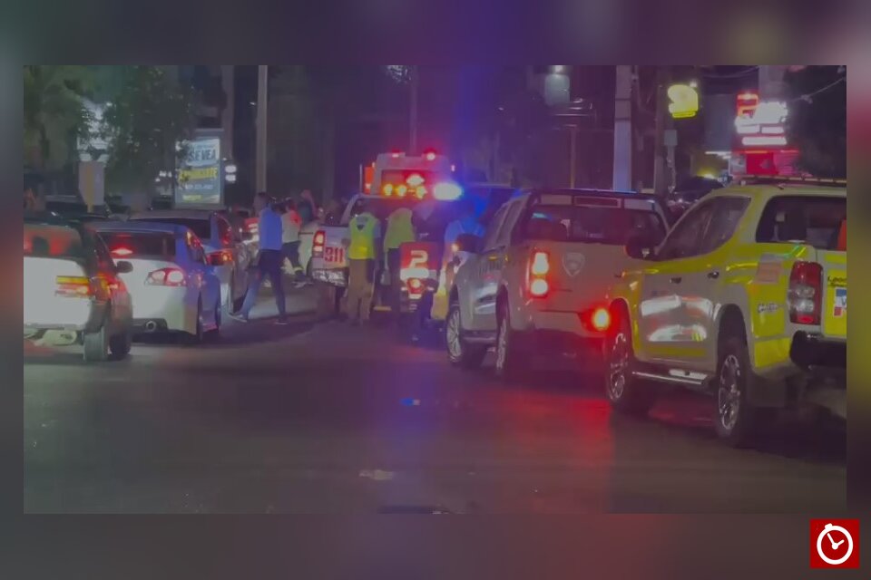 Accidente en Santiago deja dos muertos tras ser arrollados por camión recolector
