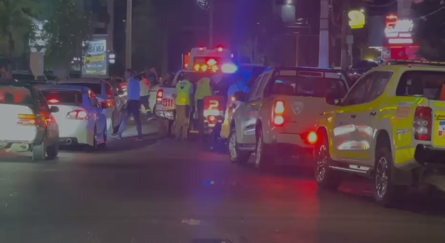 Accidente en Santiago deja dos muertos tras ser arrollados por camión recolector