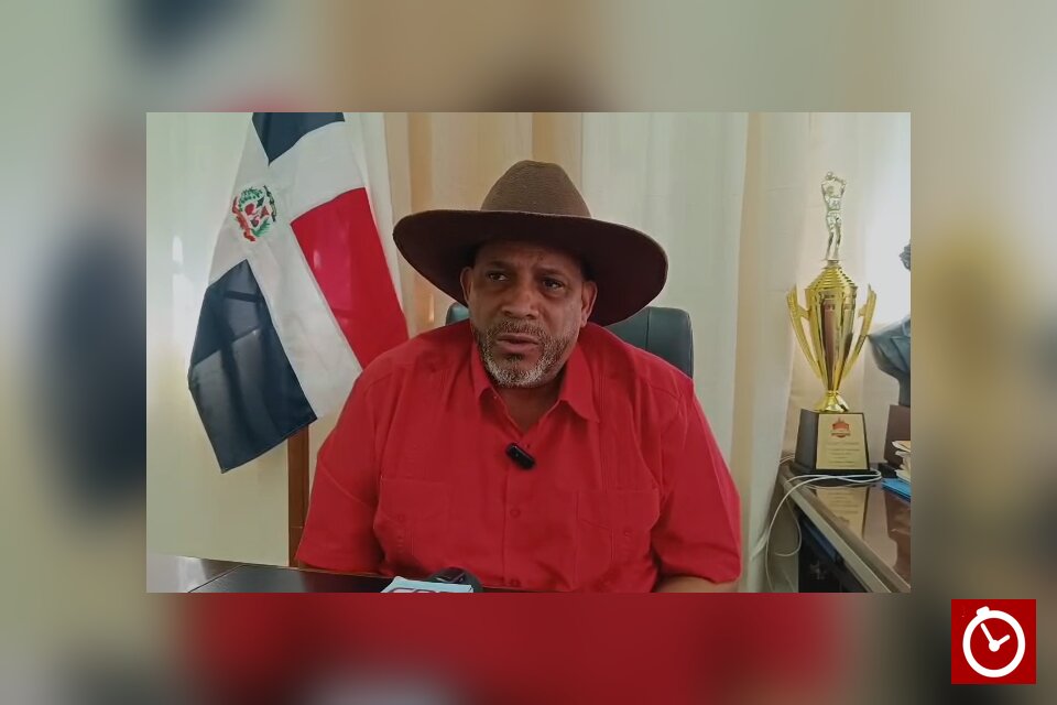 Alcalde de Dajabón propone asociación de trimotos dominicanas ante circulación de motores haitianos