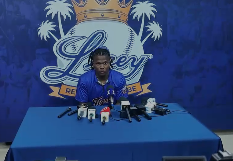 Jesús Madé debuta con jonrón y celebra triunfo 12-2 del Licey sobre el Escogido