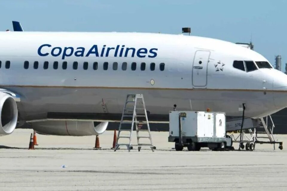 Copa Airlines dona 100 refugios y 200 lonas para afectados por el terremoto en Panamá