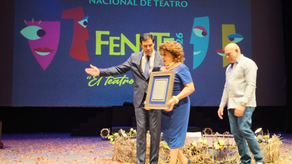 Amaury Sánchez resalta el legado de Olga Bucarelli y anuncia avances en la formación artística 2 | Noticias de hoy en República Dominicana DJI 20261023193427 0503 D | Noticias de hoy en De Último Minuto