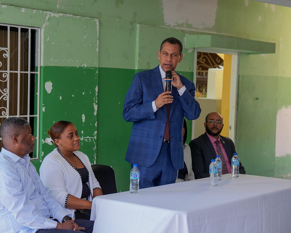 Indotel impulsará inclusión digital para estudiantes con discapacidad de escuela especializada 1 | Noticias de hoy en República Dominicana Indotel impulsará inclusión digital para estudiantes con discapacidad de escuela especializada