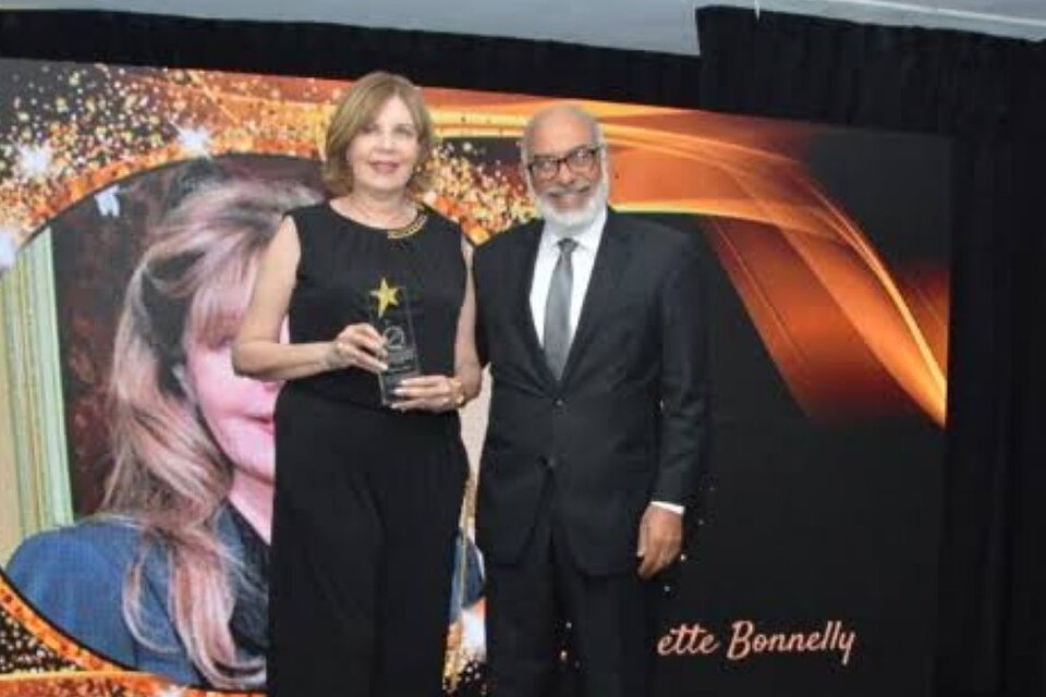 Fallece Cosette Bonnelly de Maldonado, esposa del periodista Persio Maldonado
