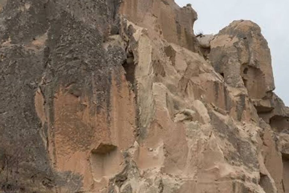 Capadocia: dos muertos por desplome de formación rocosa