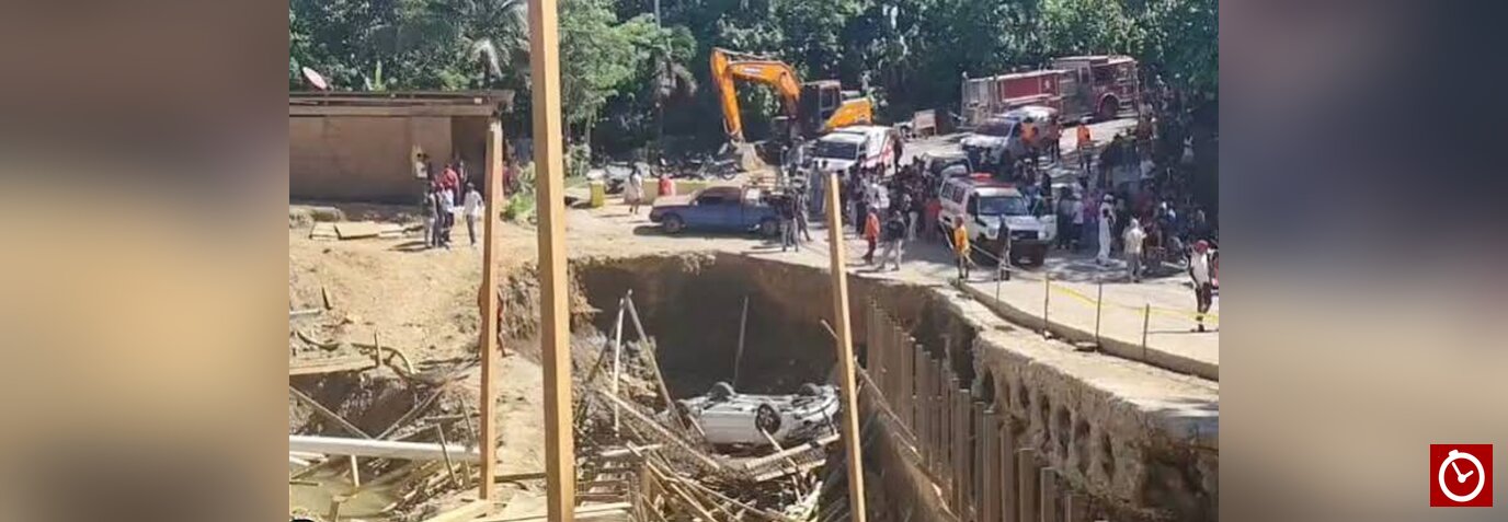 Un muerto y cuatro heridos al caer vehículo en construcción de puente en San Francisco de Macorís