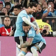 Messi marca de penalti su gol 126 con Argentina y eleva a 3-0 el triunfo ante Benín