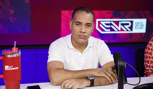 Brito advierte: dominicanos vinculados al ejército ruso perderían la nacionalidad si no se tipifica como trata de personas