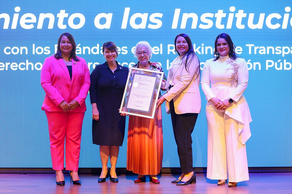 Bellas Artes recibe por cuarto año consecutivo reconocimiento por transparencia