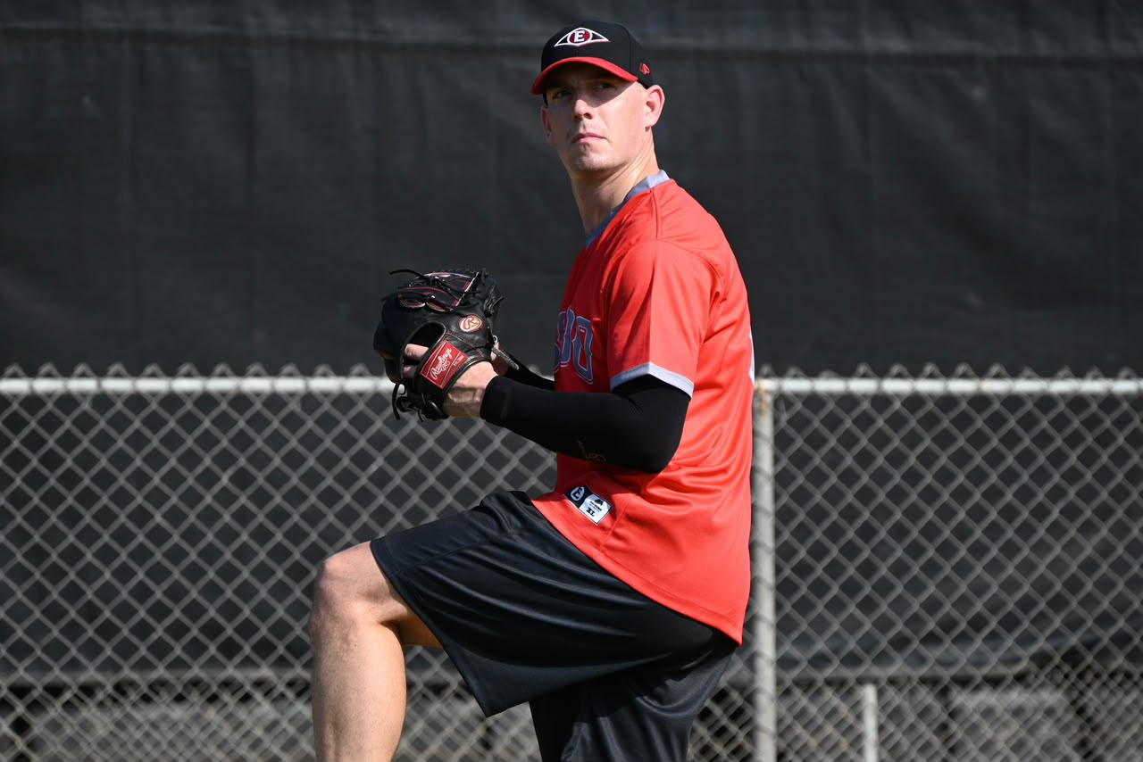 Jeremy Rhoades abrirá la temporada por los Leones del Escogido