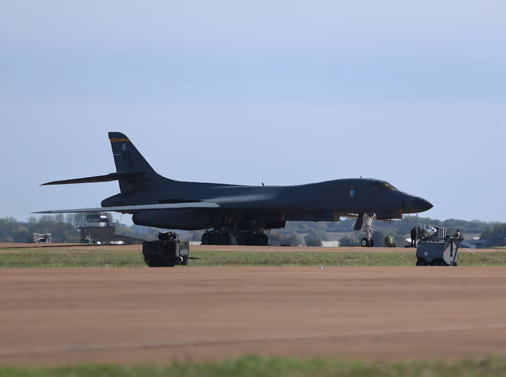 Unos 30 países respaldaron la acusación británica contra Irán por el complot en una base aérea