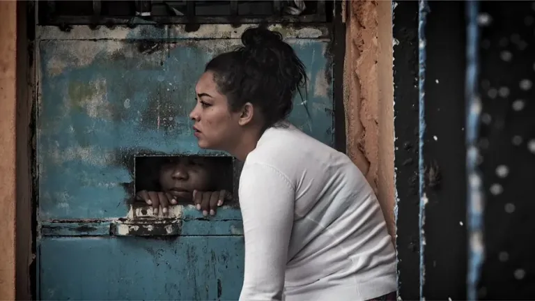 Al menos ocho presos muertos y diez heridos en dos motines en cárceles de Ecuador 1 | Noticias de hoy en República Dominicana Nosotras Documental Ecuador | Noticias de hoy en De Último Minuto
