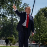 Trump hace campaña en estados republicanos para animar a sus bases a votar en las elecciones