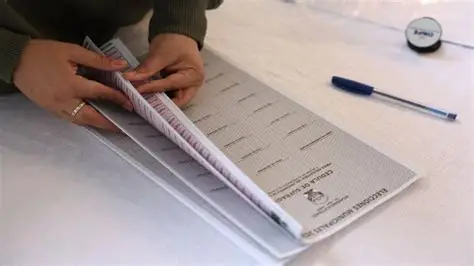 Al menos nueve de las veinticinco regiones de Perú irán a una segunda vuelta, según sondeo