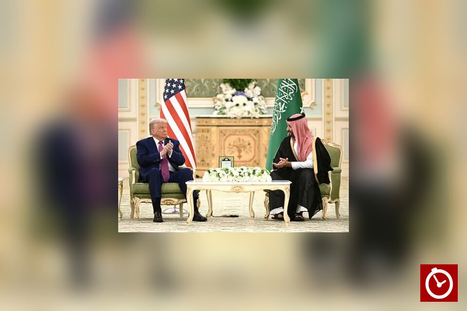 Trump habla con príncipe heredero saudí y dice que los hutíes "están portándose muy mal"