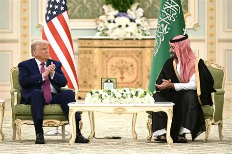 Trump habla con príncipe heredero saudí y dice que los hutíes «están portándose muy mal»