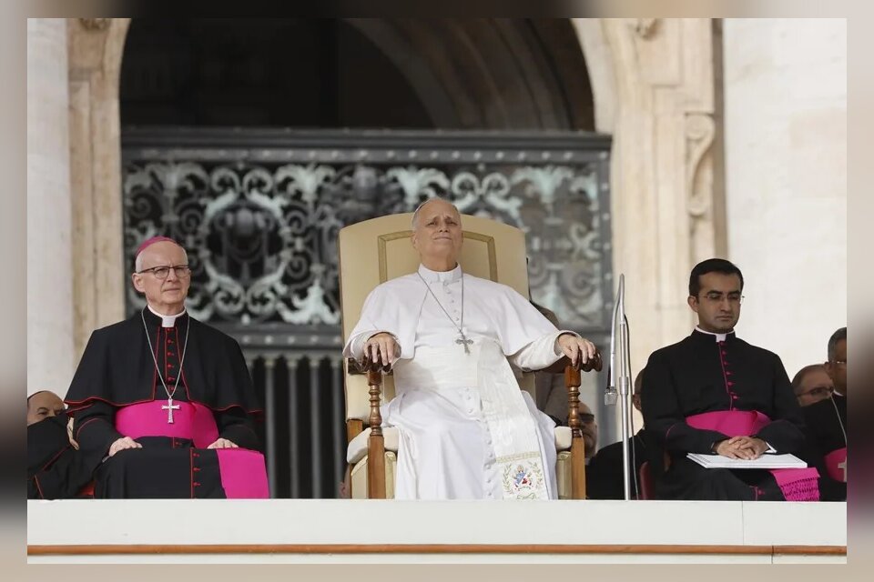El papa continúa su «óptima recuperación» pero se desaconseja su viaje en helicóptero a Asís el martes