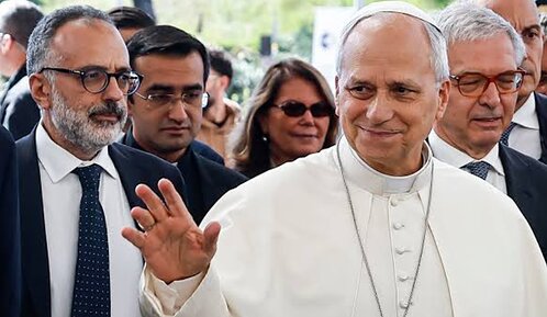 Papa León XIV retoma sus actividades desde el hospital tras ser operado de cáncer de pulmón