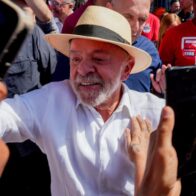 Lula llama a brasileños a elegir entre “democracia y barbarie” en jornada electoral