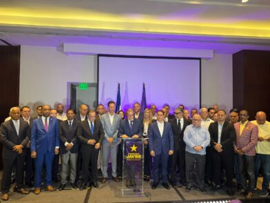 Francisco Javier califica de «revés» suspensión de consulta del PLD y propone voto manual