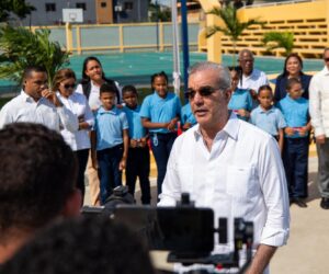 Abinader llama a personas con órdenes de arresto a entregarse: “Las autoridades ya los tienen ubicados”