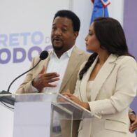 Pedro Martínez exhorta a figuras dominicanas a replicar su aporte a la comunidad