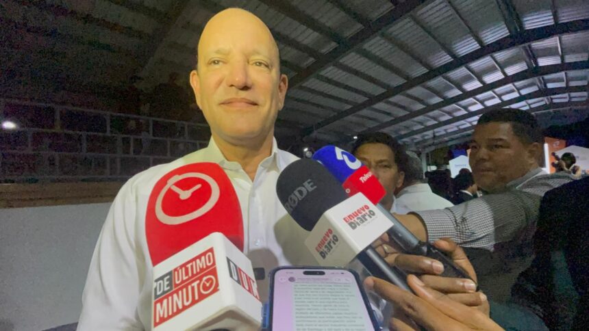 Alcalde de Santiago reclama mano firme contra la delincuencia: “No podemos permitir que los policías estén en desventaja”
