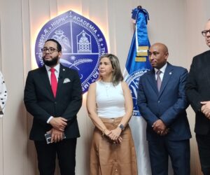 UASD presenta en Feria del Libro obra sobre control constitucional y vigencia de las leyes