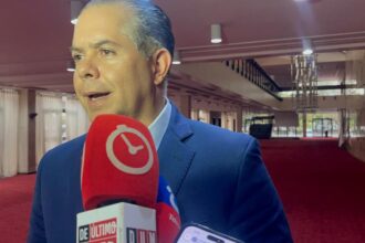 Comerciantes de Santiago respaldan acciones policiales, pero piden evitar riesgos para civiles durante persecuciones