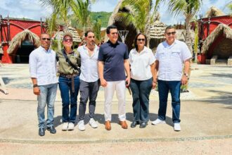 Luis Felipe Fermín agradece a David Collado inversión superior a RD$80 millones para asfaltado de 12 calles en Arroyo Barril